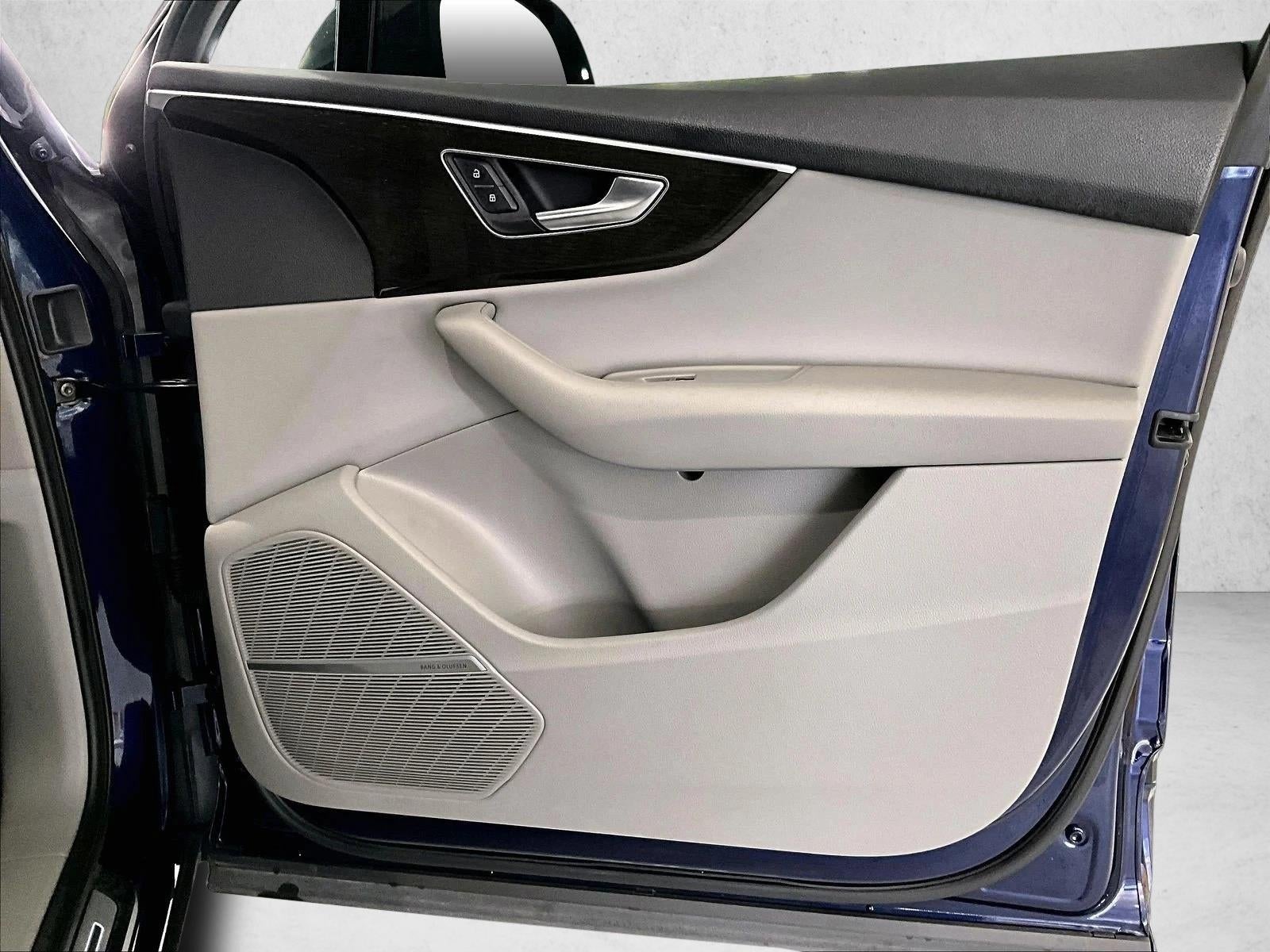 2022 Audi Q7 Premium Plus 55 TFSI quattro Tiptronic