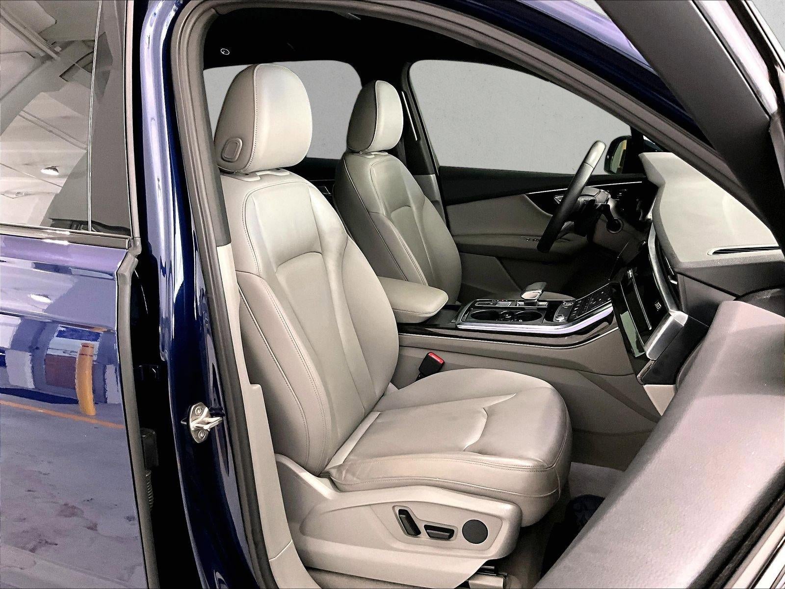 2022 Audi Q7 Premium Plus 55 TFSI quattro Tiptronic
