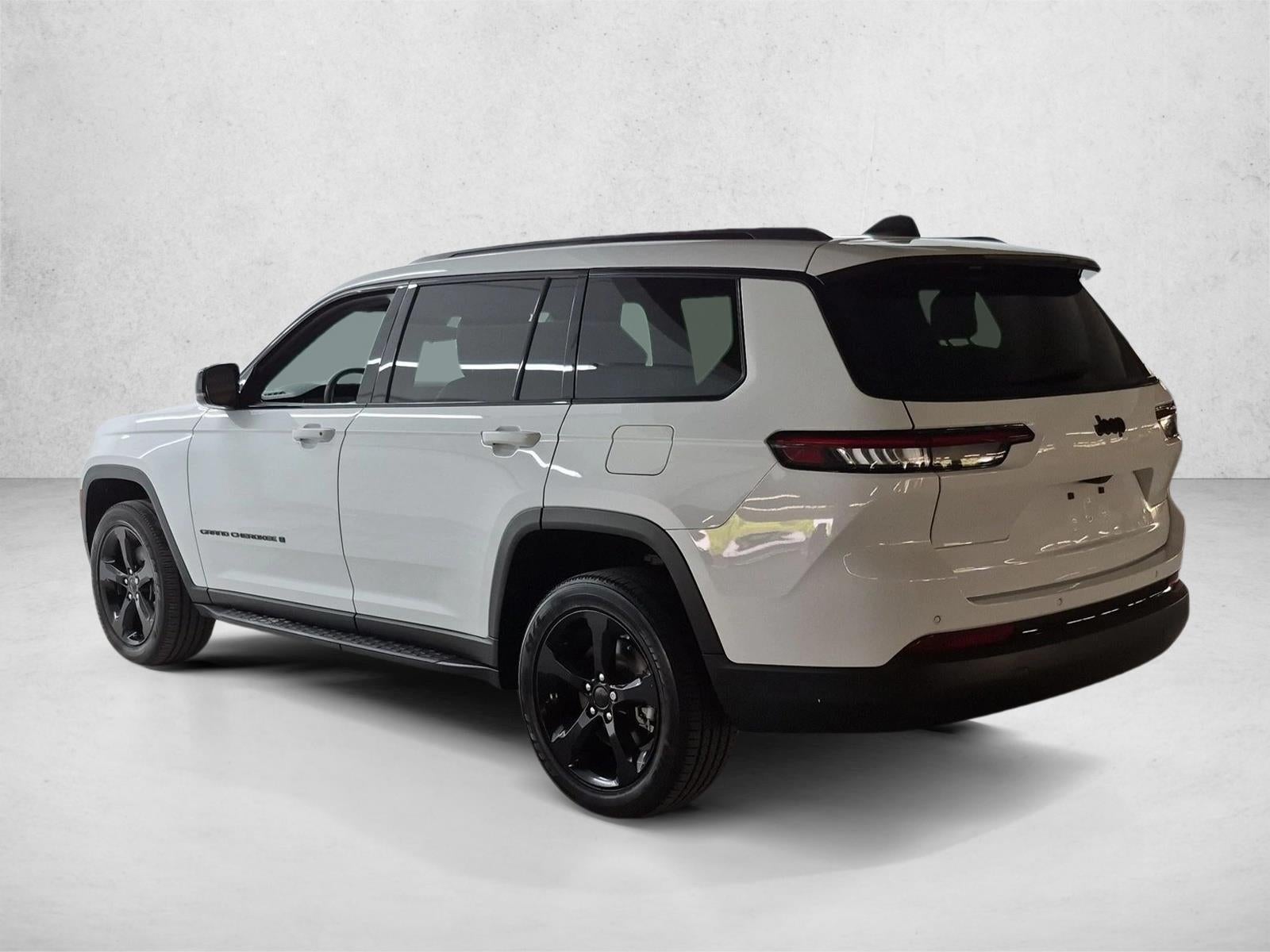 2023 Jeep Grand Cherokee L Altitude 4x2