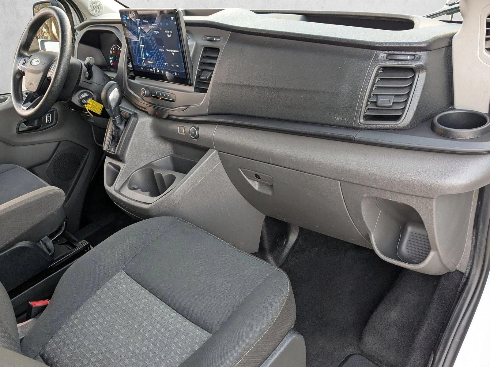 2022 Ford Transit Passenger Wagon XL