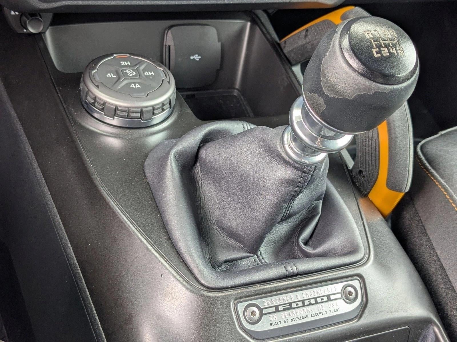 2023 Ford Bronco Base