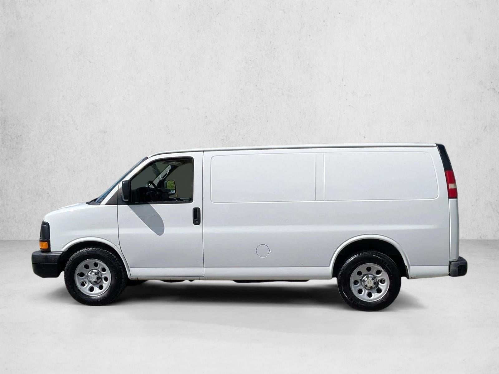 2013 Chevrolet Express Cargo 1500 Base