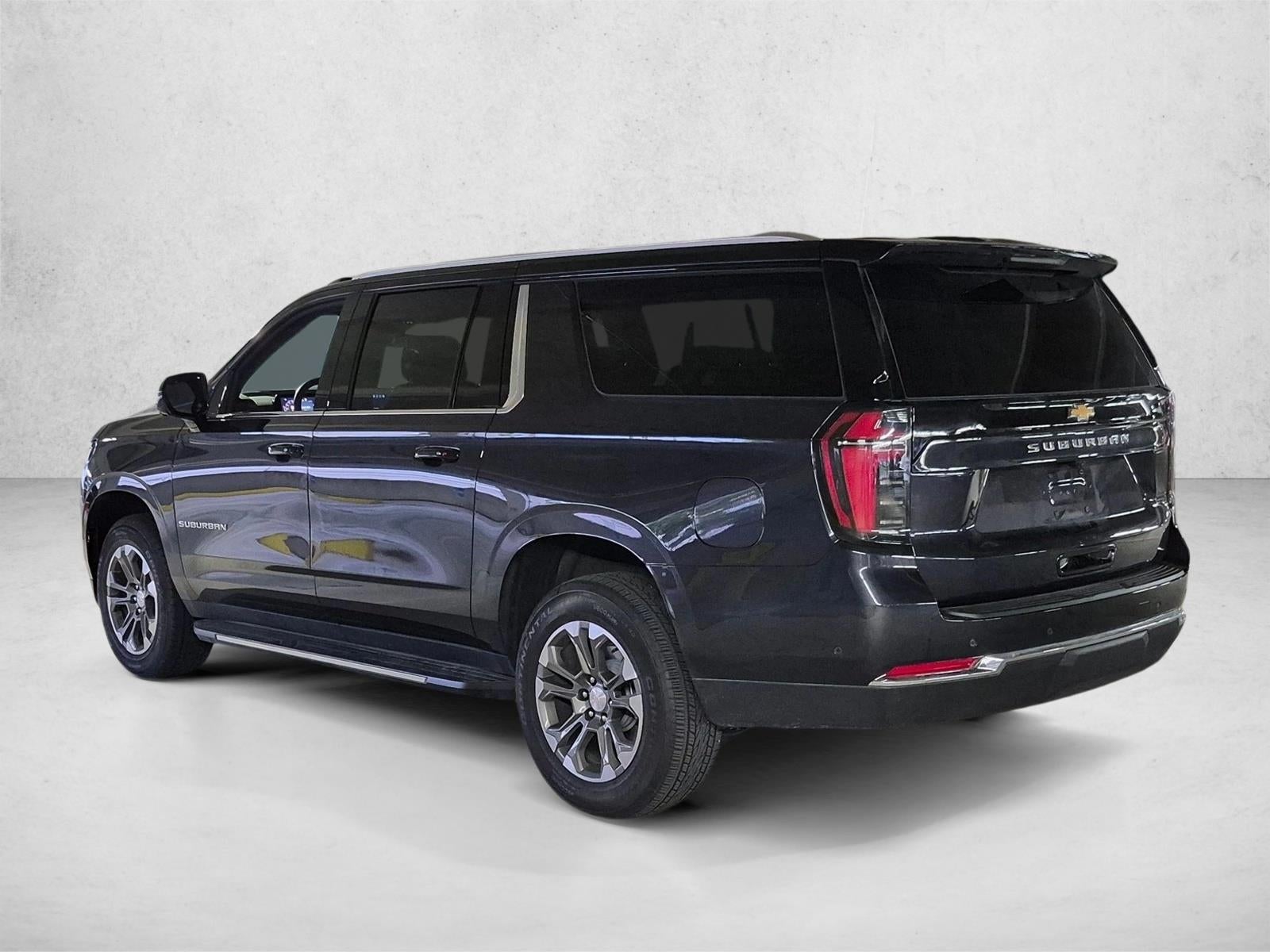 2025 Chevrolet Suburban LS