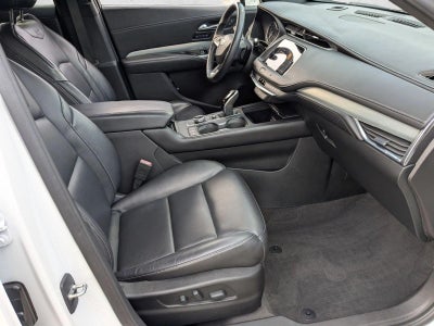 2021 Cadillac XT4 FWD Premium Luxury