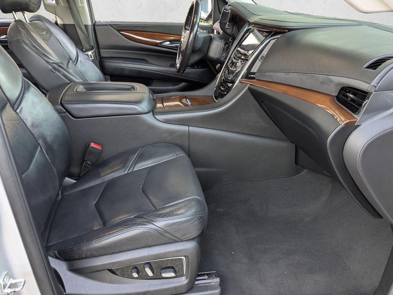 2020 Cadillac Escalade ESV Luxury