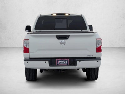 2018 Nissan TITAN SV