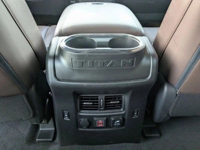 2021 Nissan TITAN Crew Cab Platinum Reserve 4x4