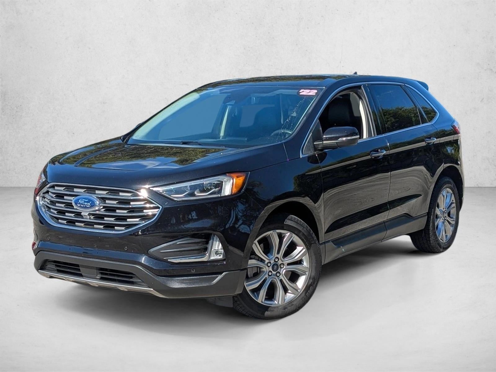 2022 Ford Edge Titanium