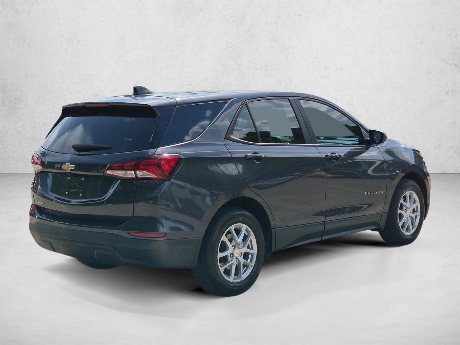 2022 Chevrolet Equinox LS