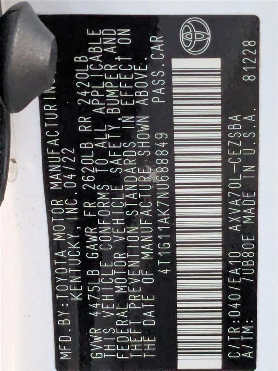 2022 Toyota Camry SE