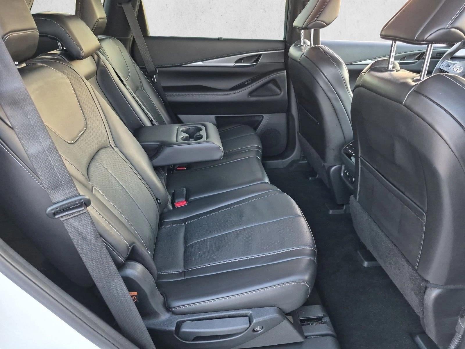 2022 INFINITI QX60 LUXE