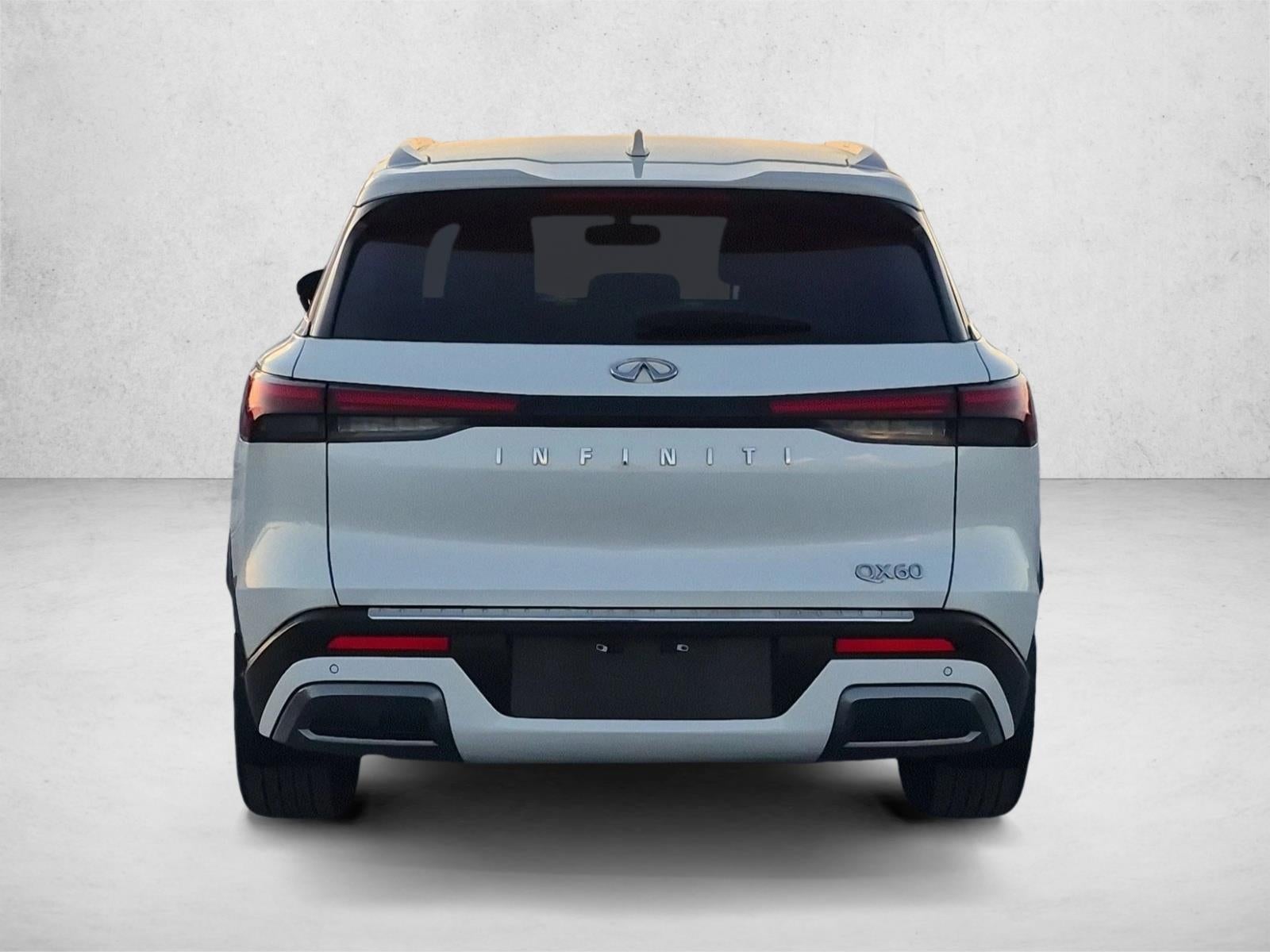 2022 INFINITI QX60 LUXE
