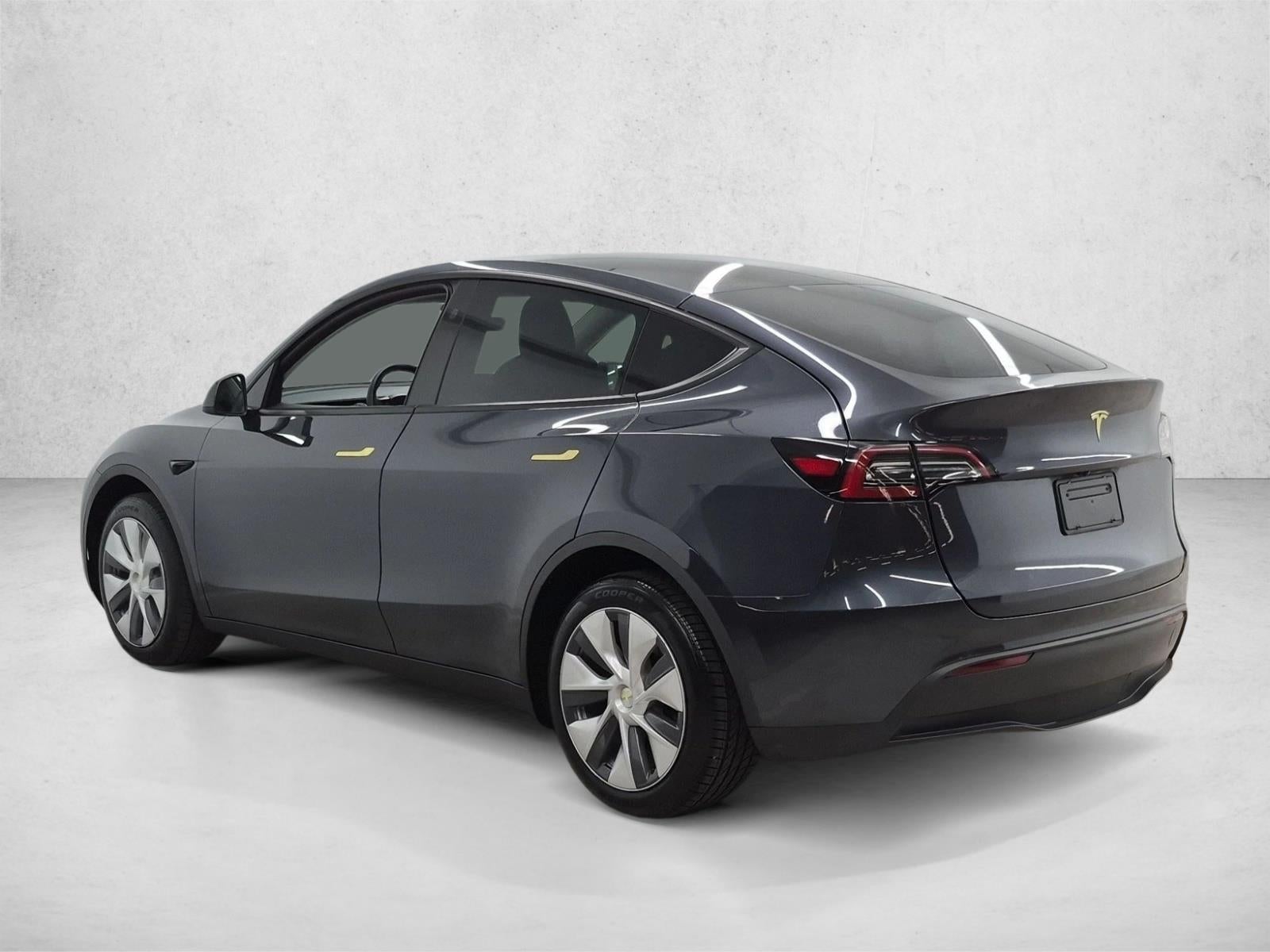 2024 Tesla Model Y Base