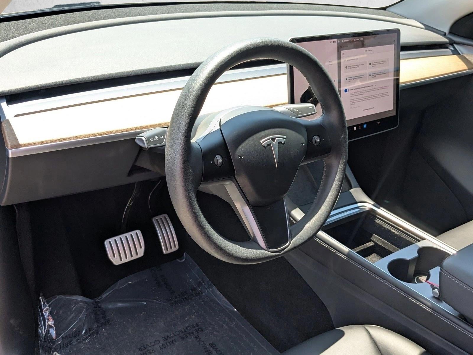 2025 Tesla Model Y Performance