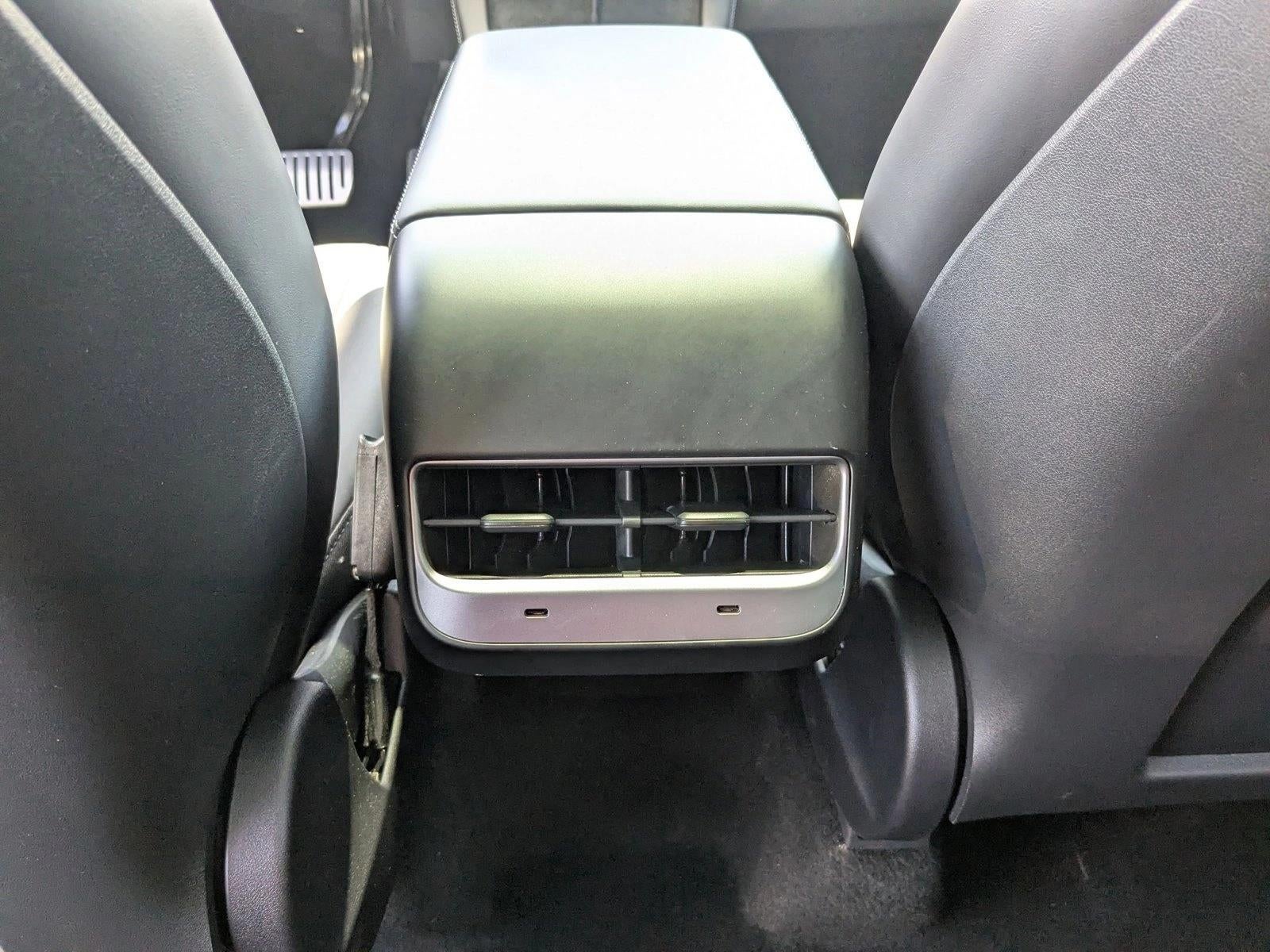 2025 Tesla Model Y Performance