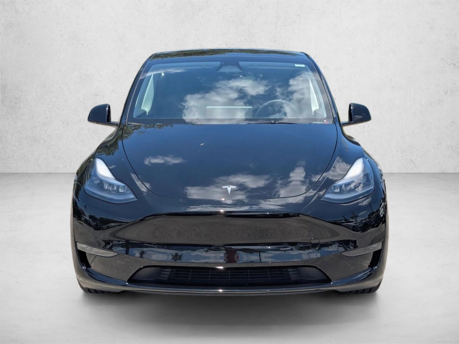 2025 Tesla Model Y Performance