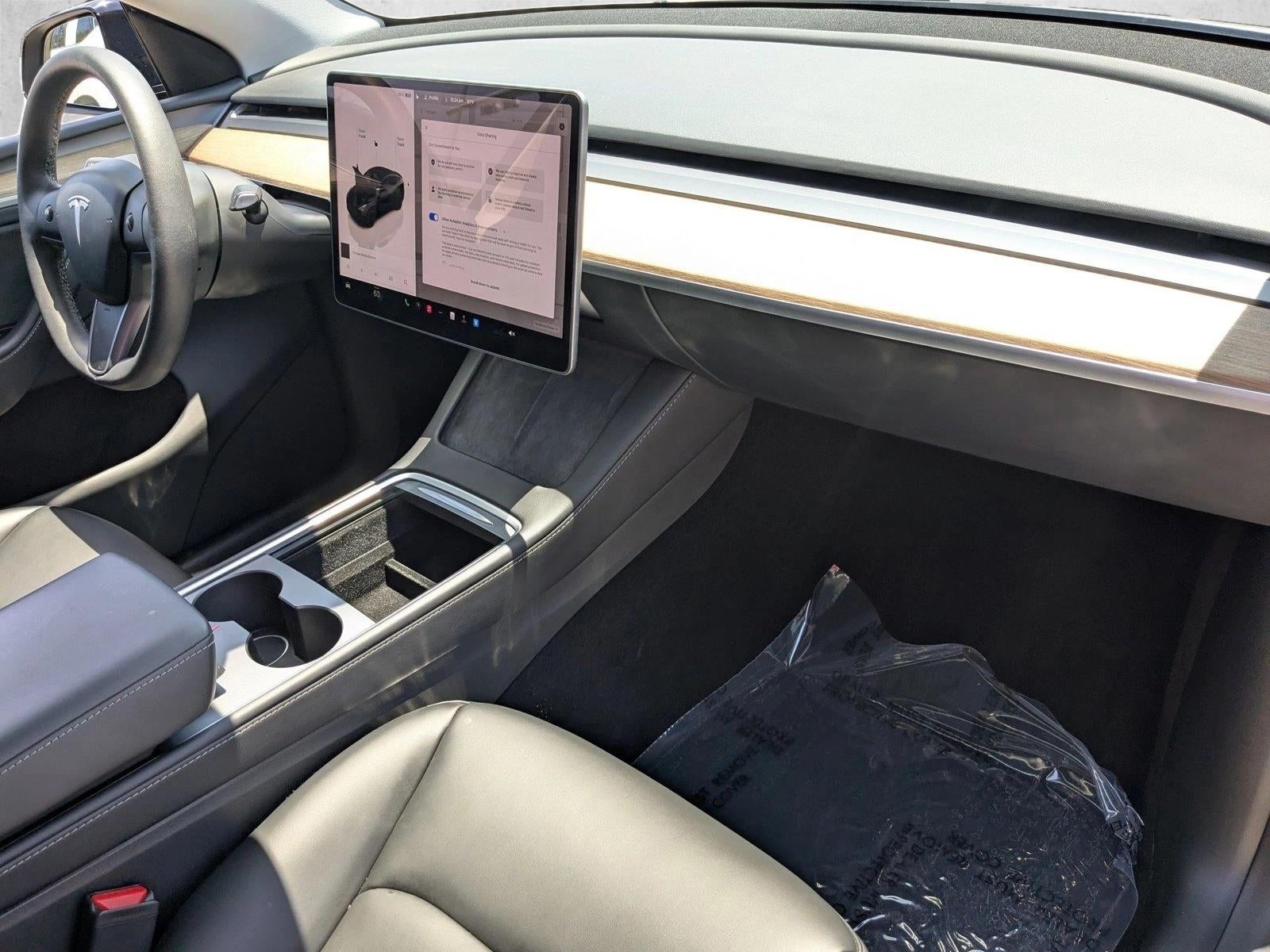 2025 Tesla Model Y Performance