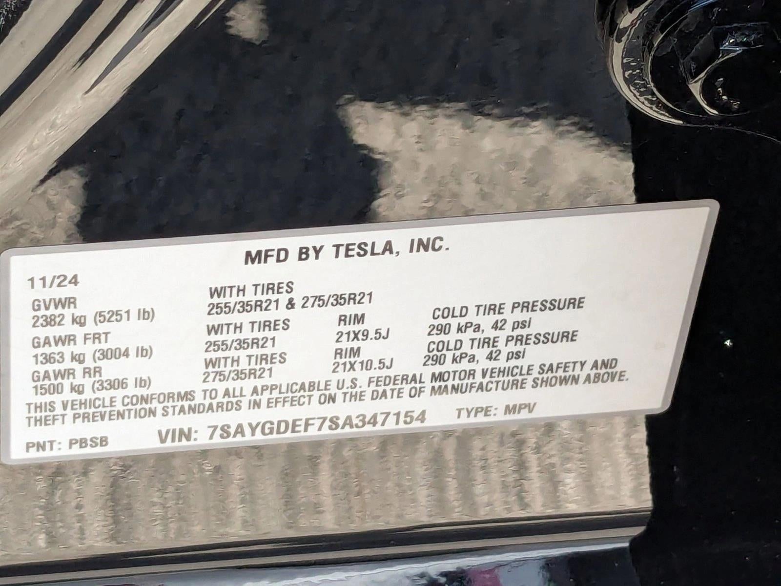 2025 Tesla Model Y Performance