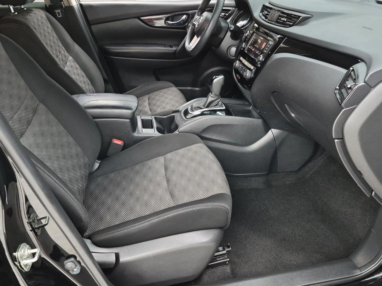 2020 Nissan Rogue Sport SV FWD Xtronic CVT