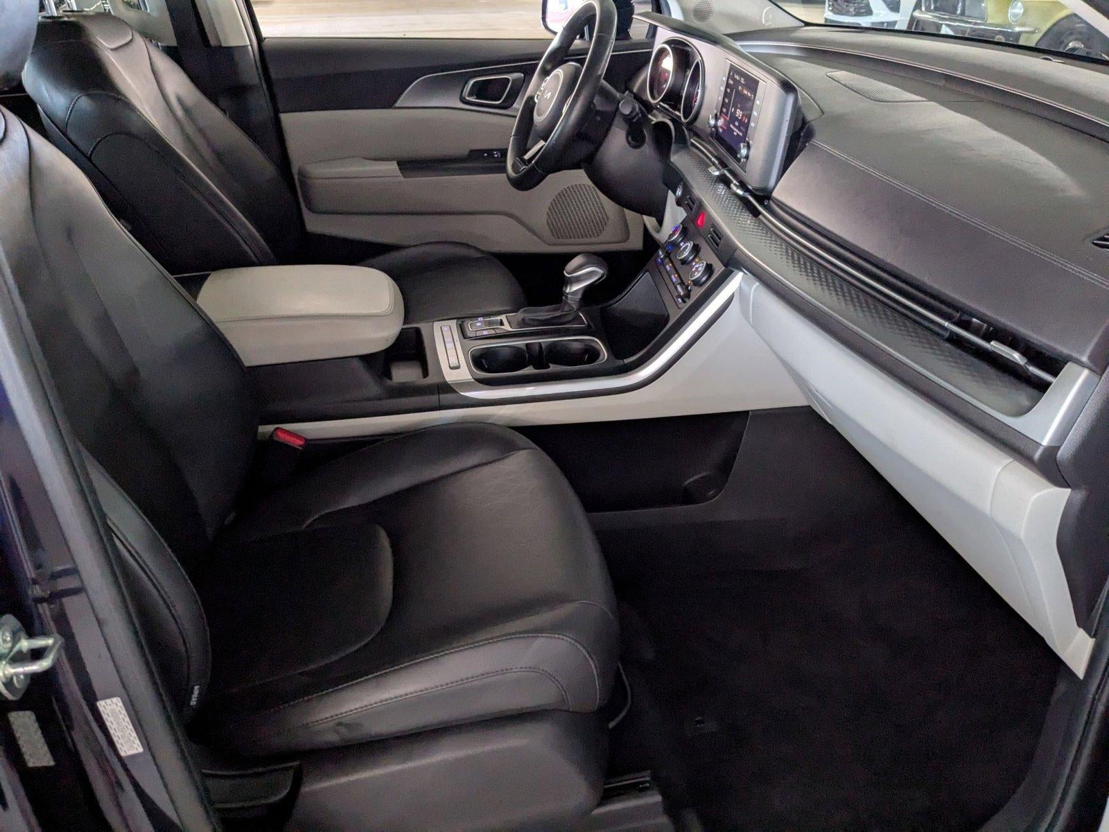 2023 Kia Carnival MPV LX Seat Package