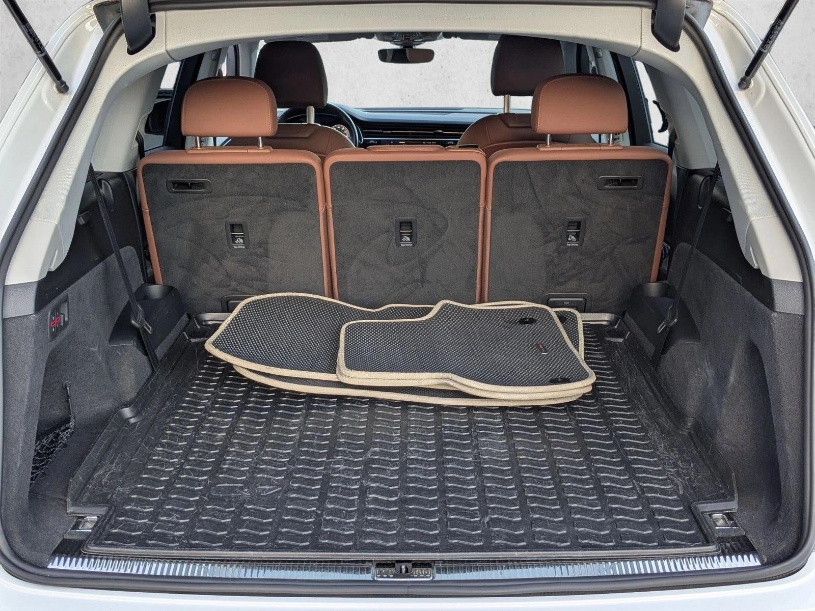 2021 Audi Q7 Premium Plus