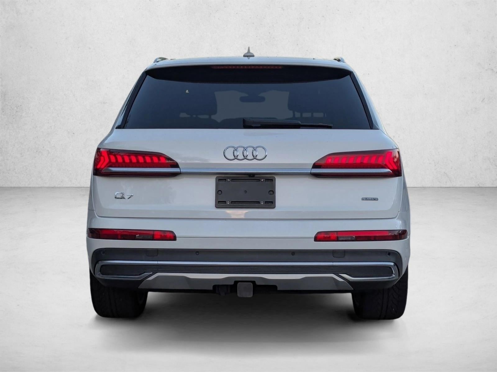 2021 Audi Q7 Premium Plus