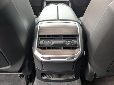 2024 BMW 7 Series 740i