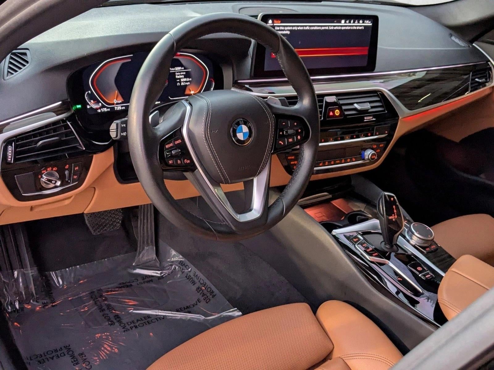 2022 BMW 5 Series 530i