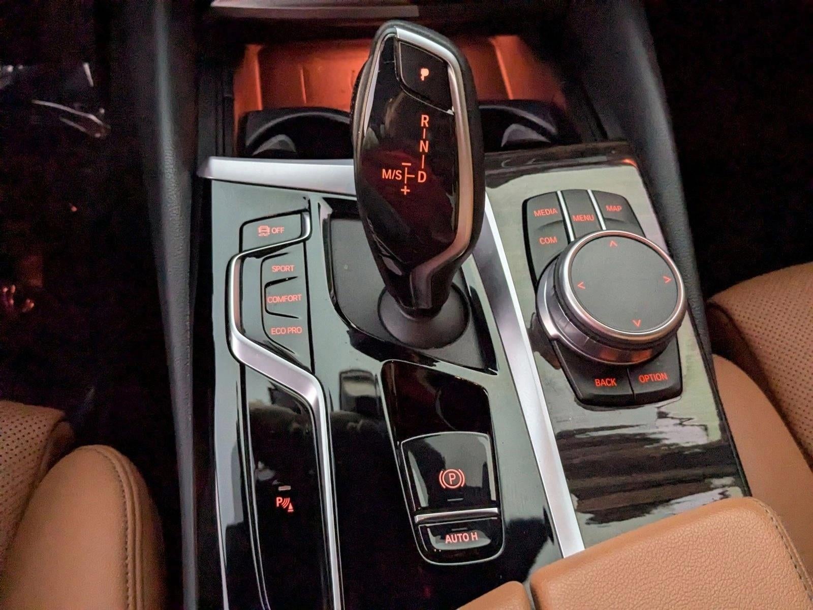 2022 BMW 5 Series 530i