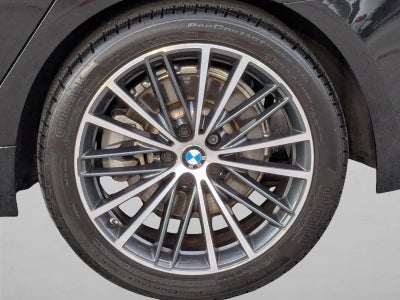 2022 BMW 5 Series 530i