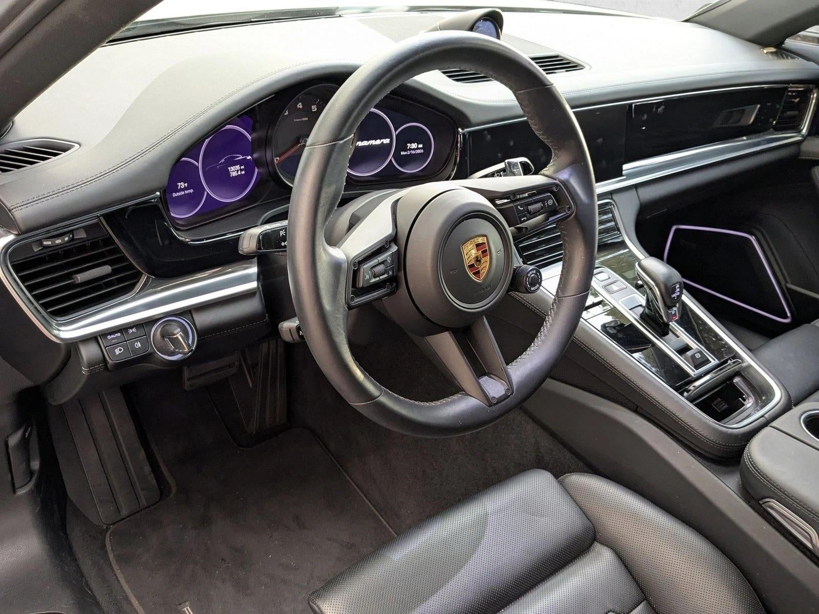 2022 Porsche Panamera Base