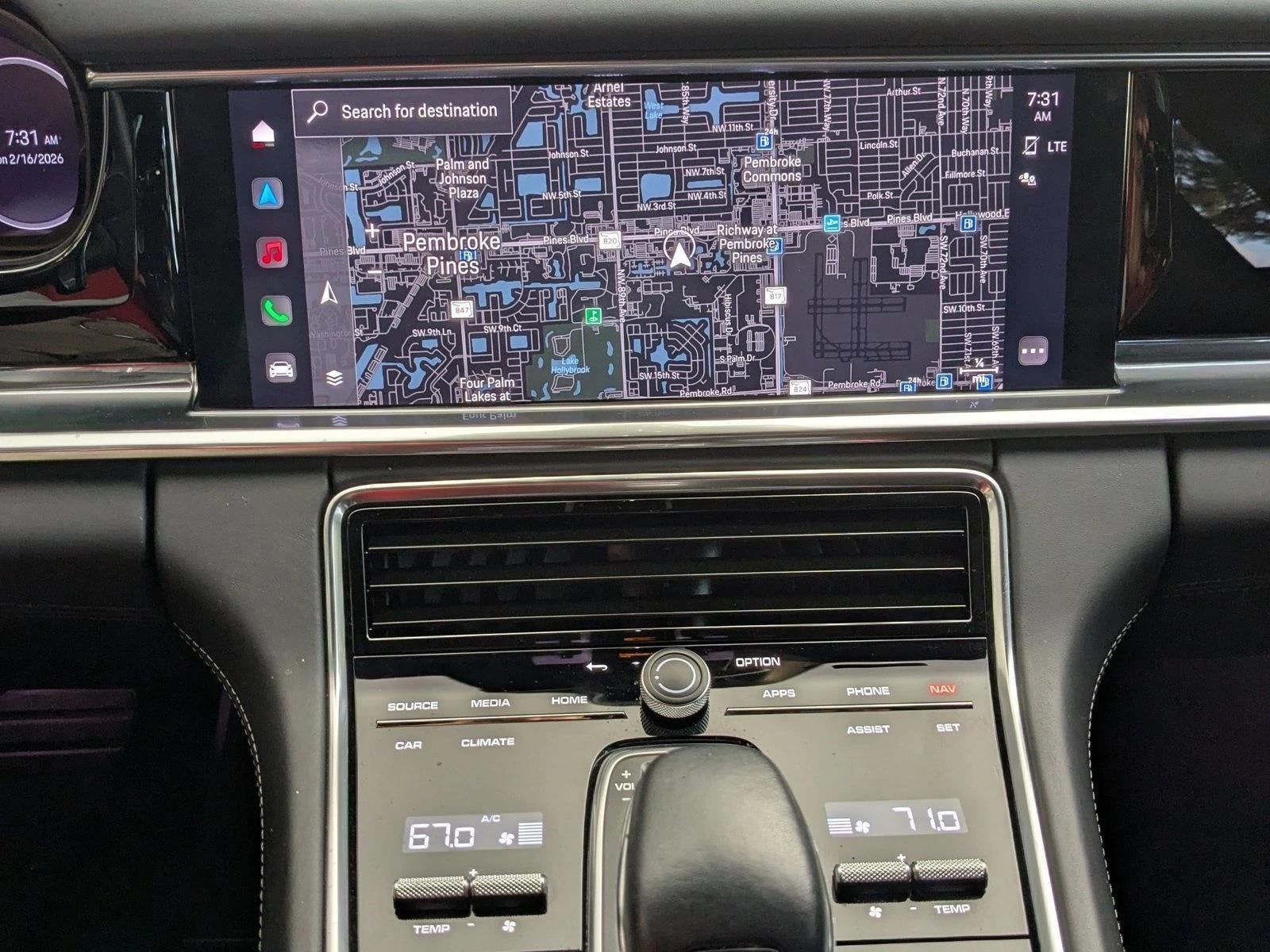 2022 Porsche Panamera Base