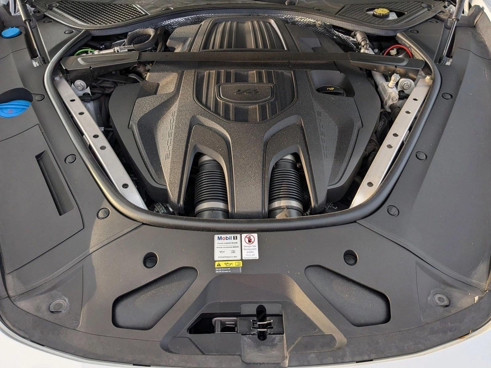 2022 Porsche Panamera Base