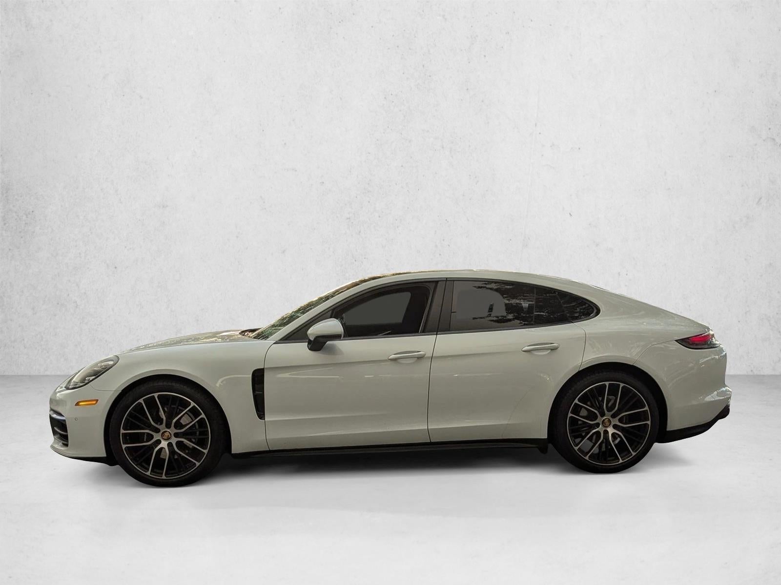 2022 Porsche Panamera Base