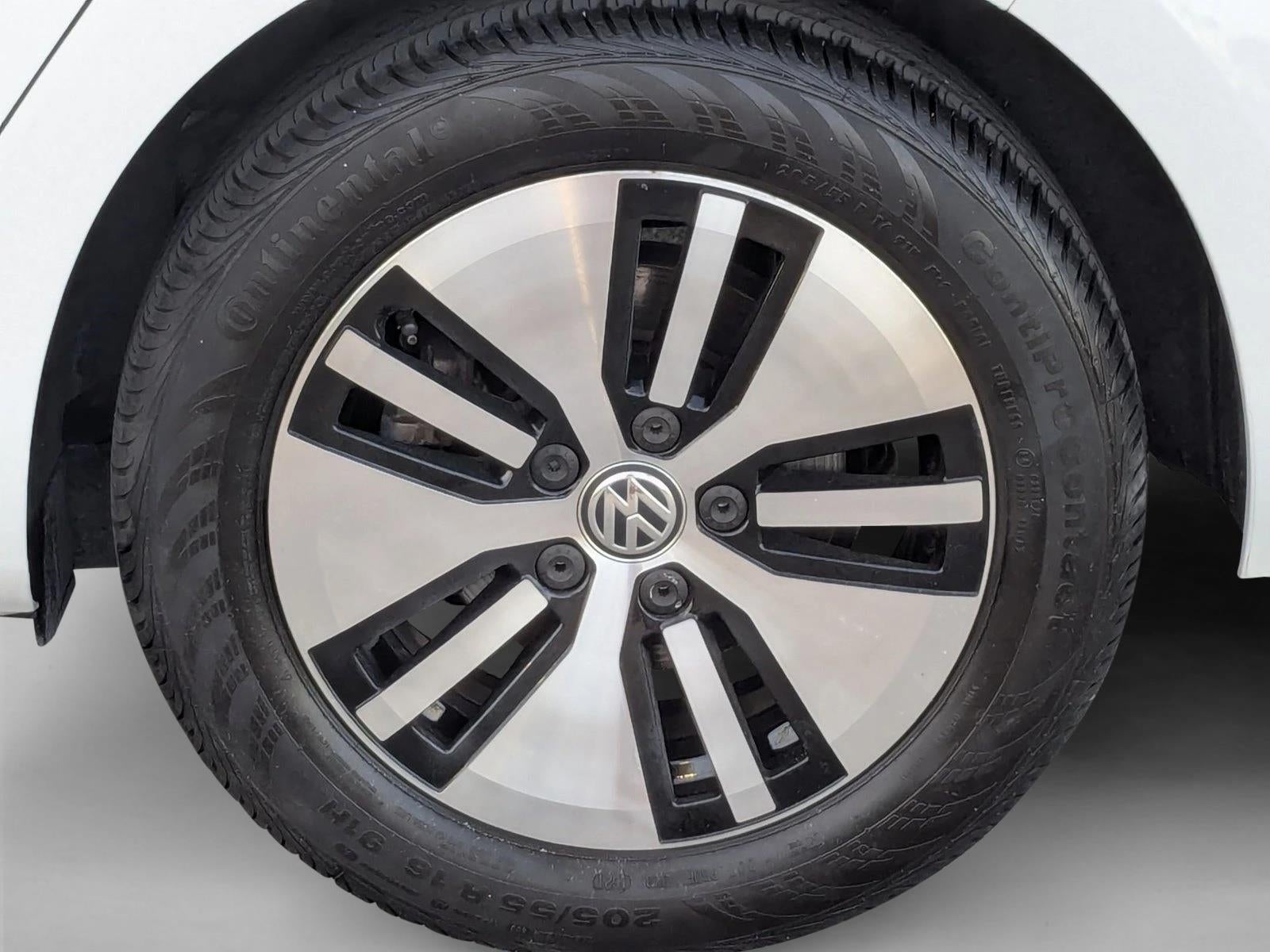 2019 Volkswagen e-Golf SE