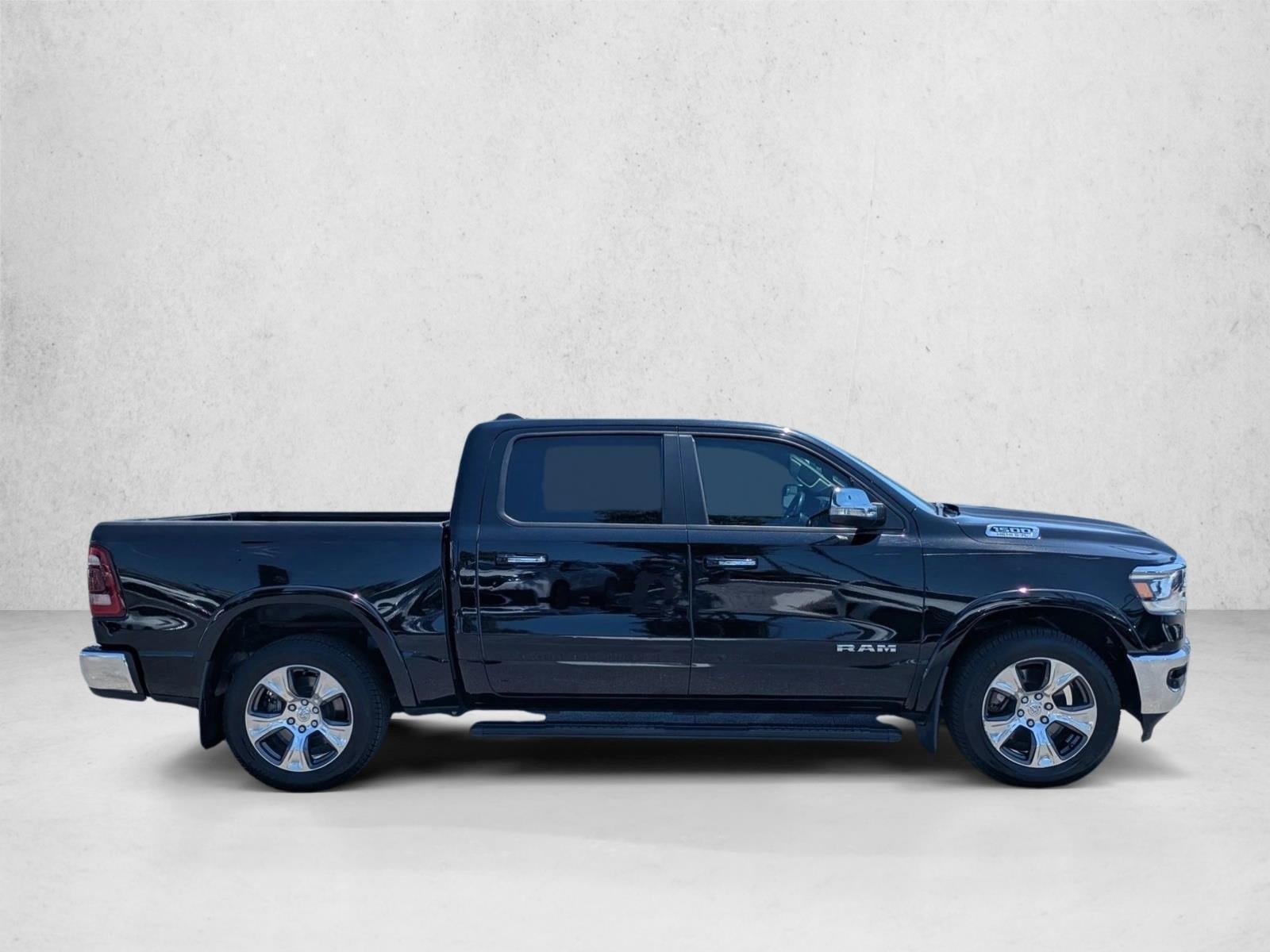 2019 RAM 1500 Laramie Crew Cab 4x2 5'7" Box