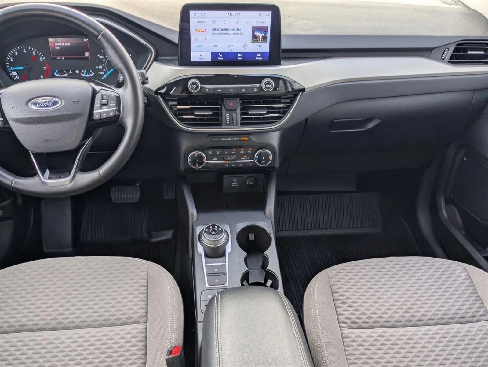 2022 Ford Escape SE