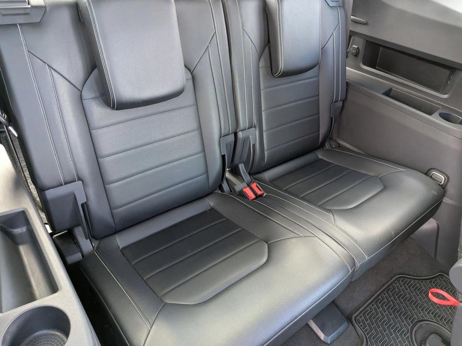 2023 Volkswagen Atlas 3.6L V6 SEL Premium R-Line