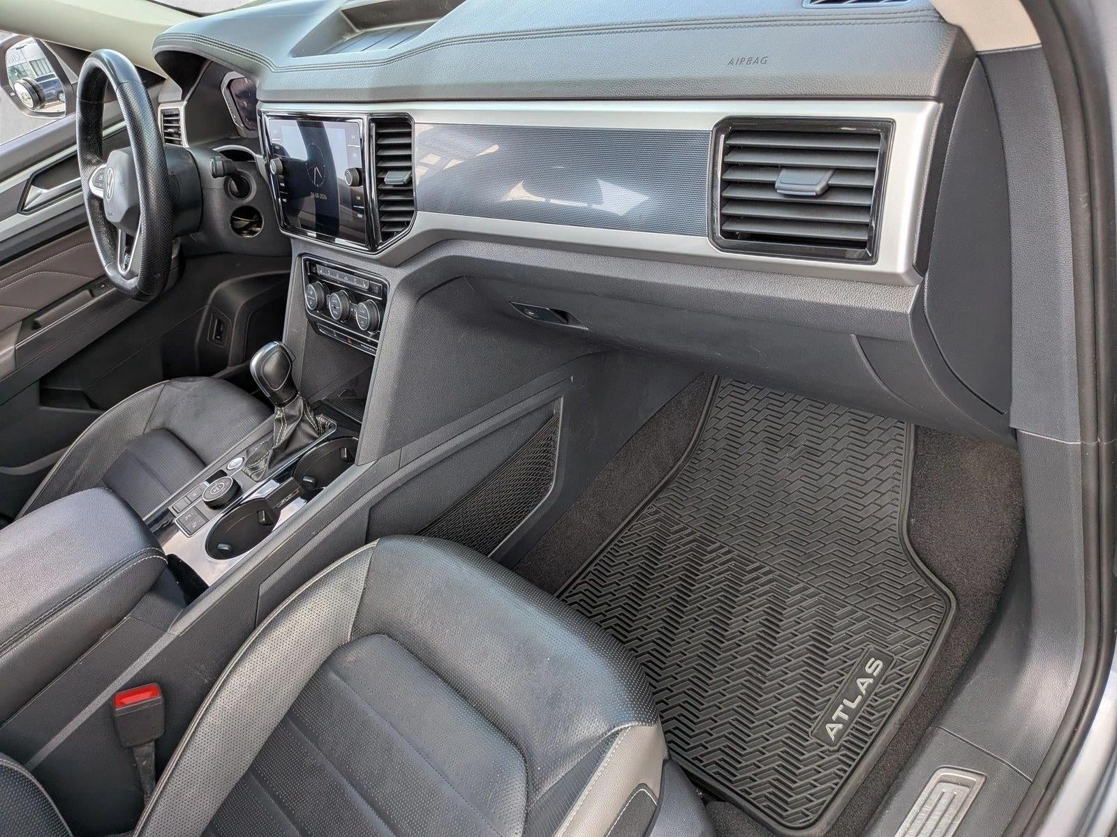 2023 Volkswagen Atlas 3.6L V6 SEL Premium R-Line