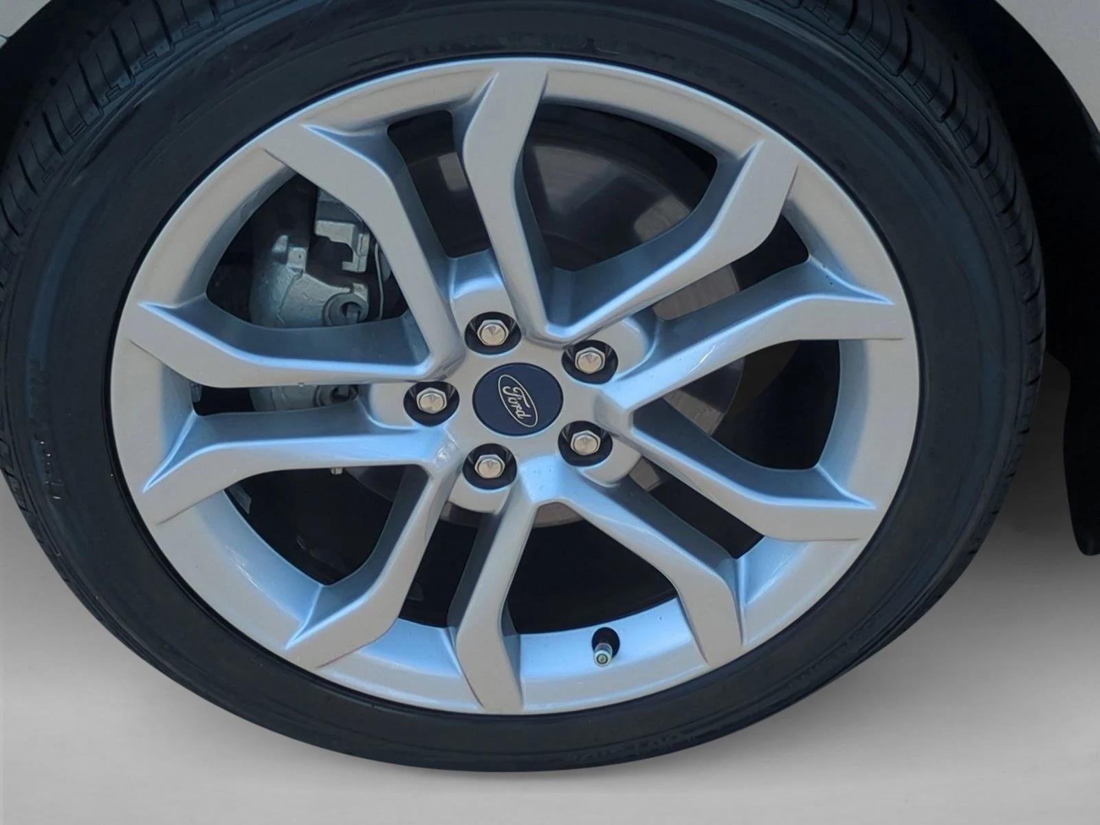 2020 Ford Fusion SEL