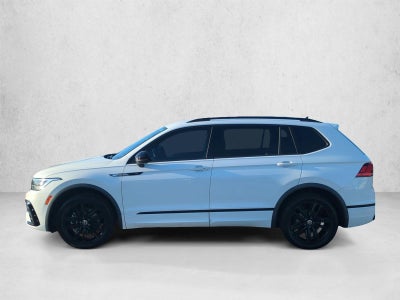2022 Volkswagen Tiguan SE R-Line Black