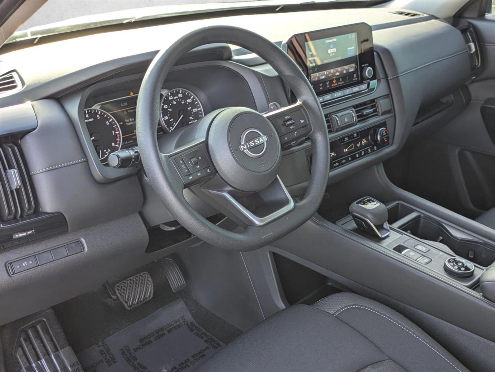 2025 Nissan Pathfinder S