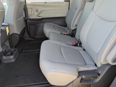 2023 Toyota Sienna XLE