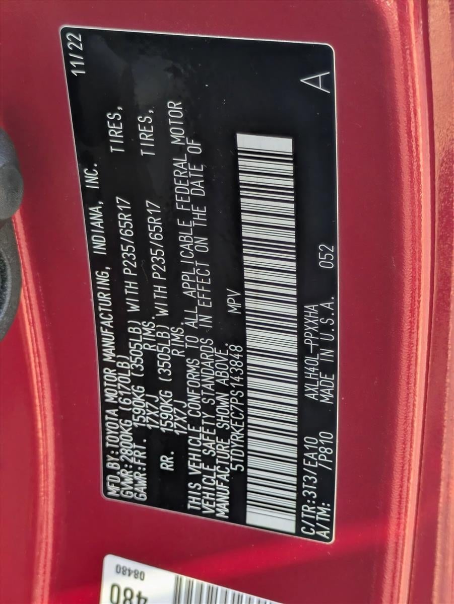 2023 Toyota Sienna XLE