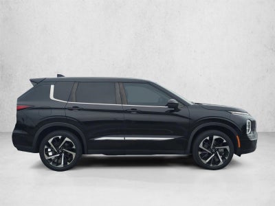 2022 Mitsubishi Outlander ES