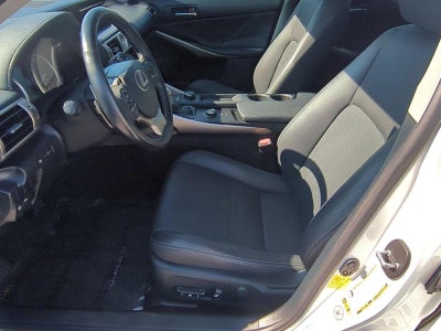 2016 Lexus IS 200t 