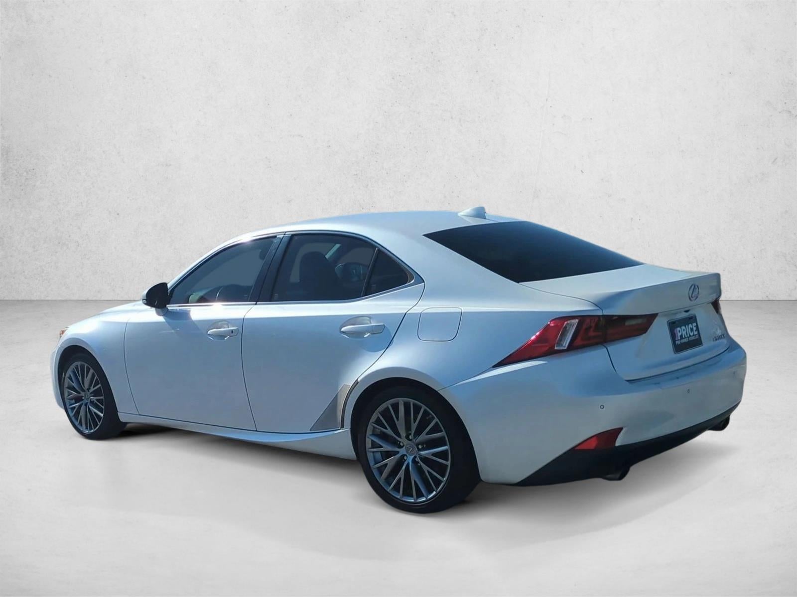 2016 Lexus IS 200t 
