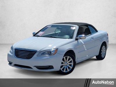 2014 Chrysler 200 Touring