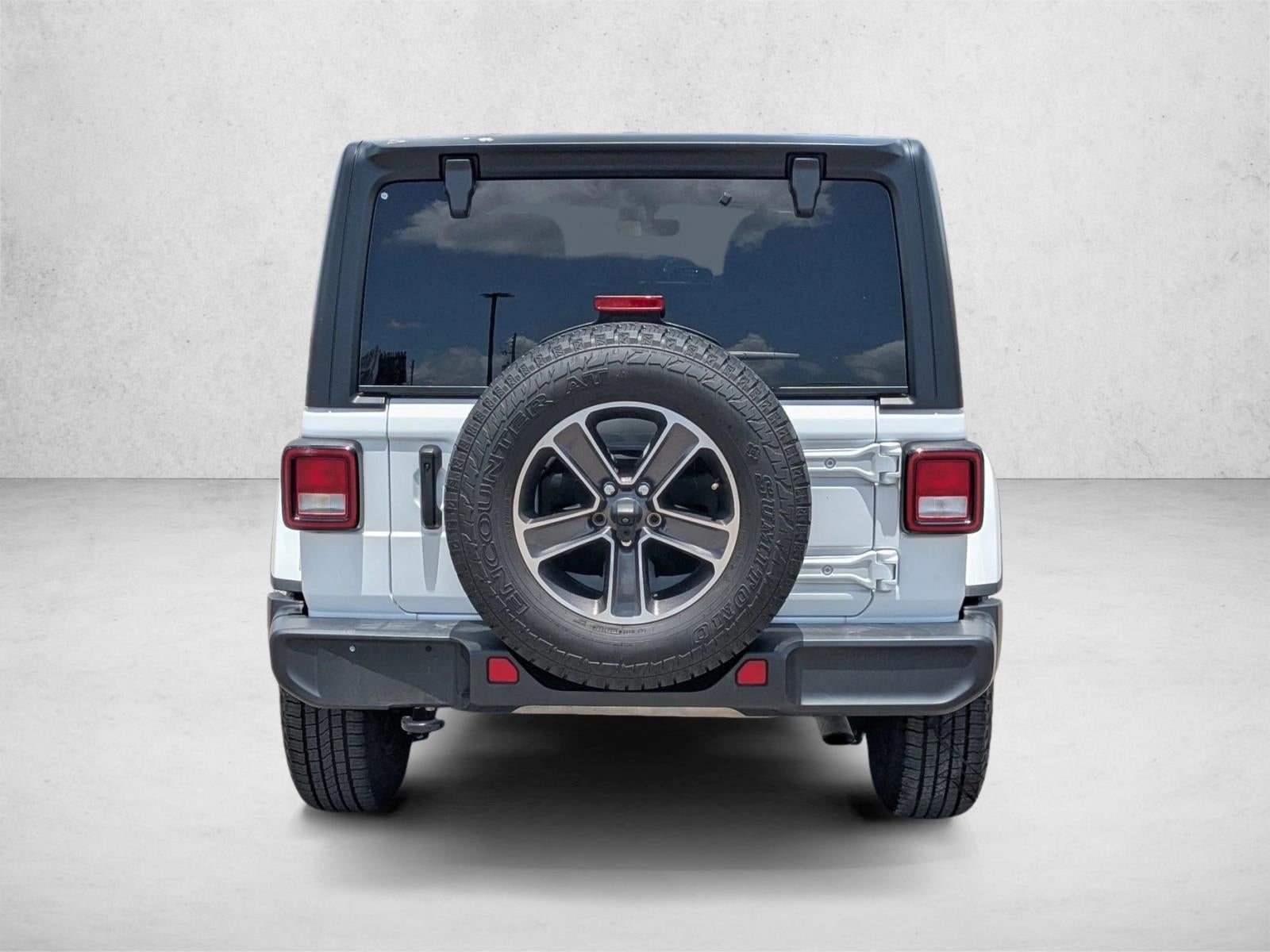 2023 Jeep Wrangler 4-Door Sahara 4x4