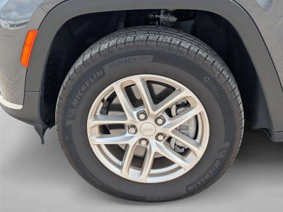 2025 Jeep Grand Cherokee L Laredo 4x4